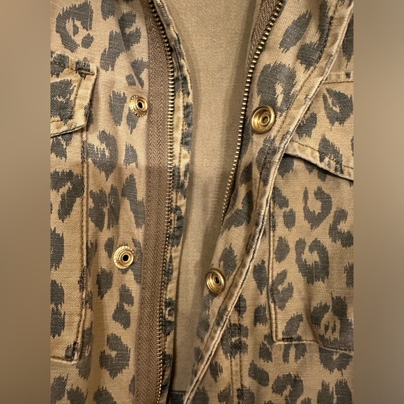 Frame Spring Chetah Service Jacket - Picture 3 of 7